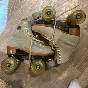 Moxi Lolly size 6 (women’s 7)